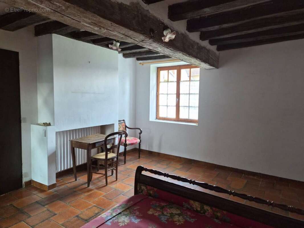 Maison à CORQUILLEROY