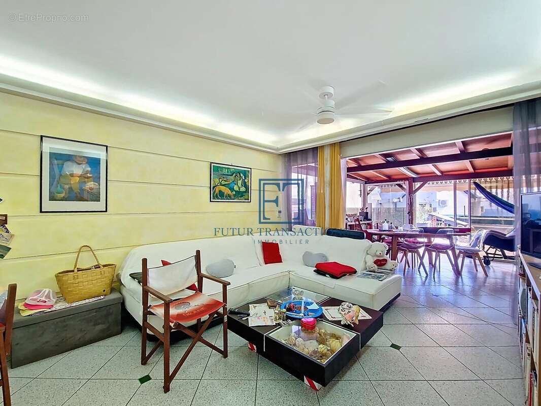 Appartement à LE GOSIER