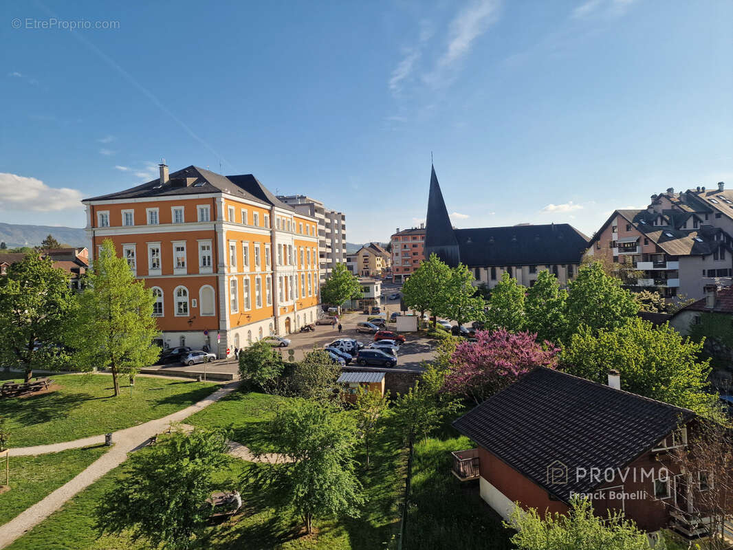 Appartement à SAINT-JULIEN-EN-GENEVOIS