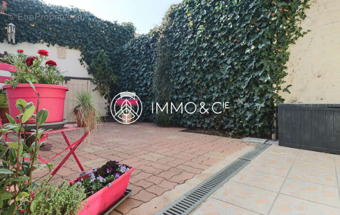 Maison 112 m² à Capinghem  - photo 4