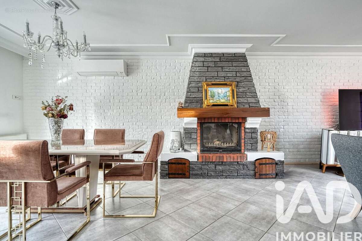 Photo 3 - Maison à L'ISLE-ADAM