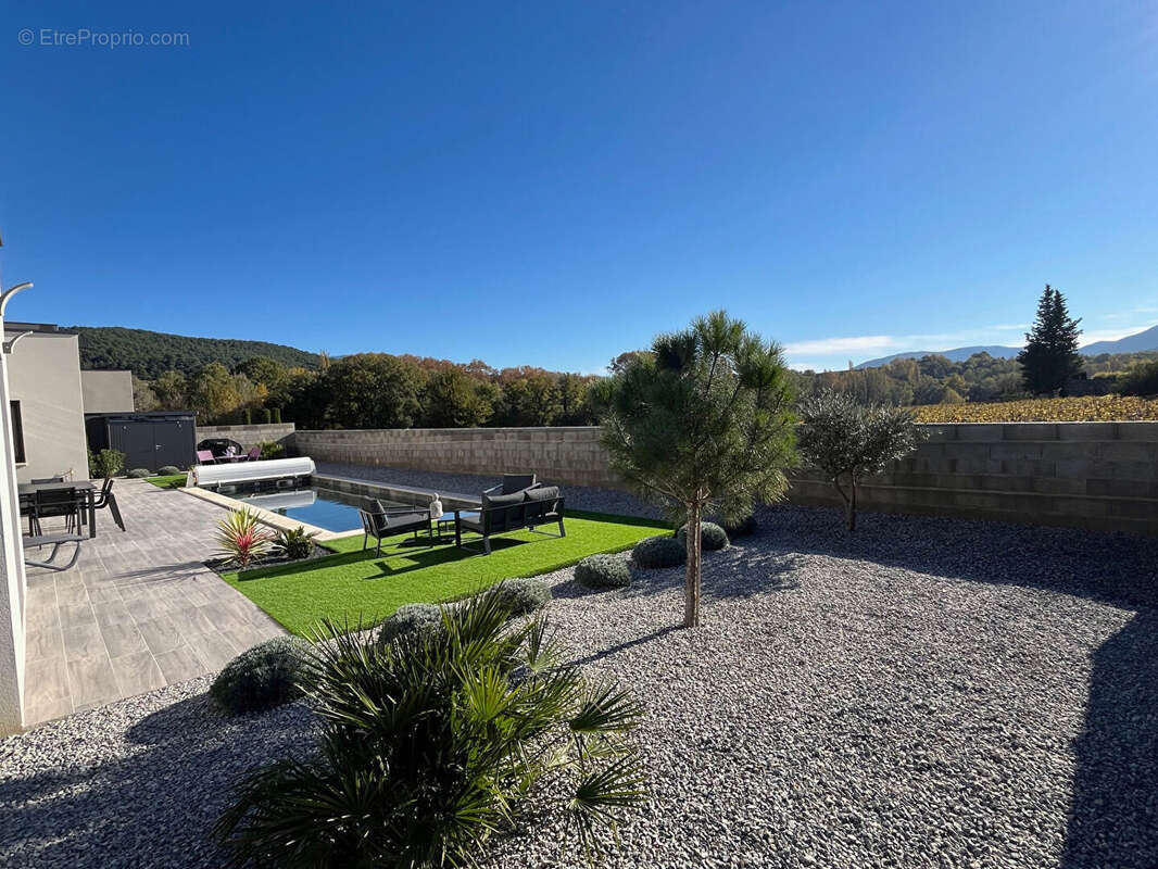 Villa contemporaine récente avec Piscine et vue - photo 6