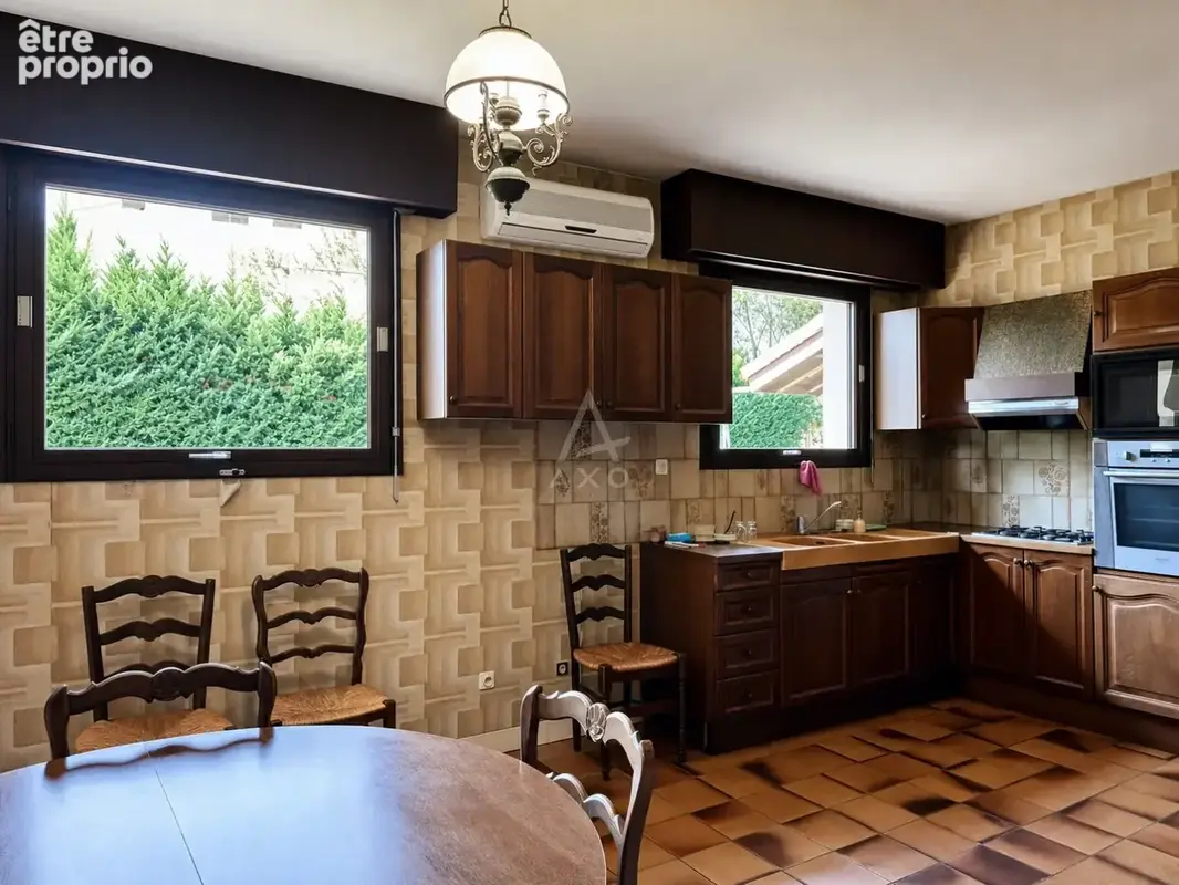 Maison d'architecte de 167 m² sur 2 601 m² de terrain - photo 6