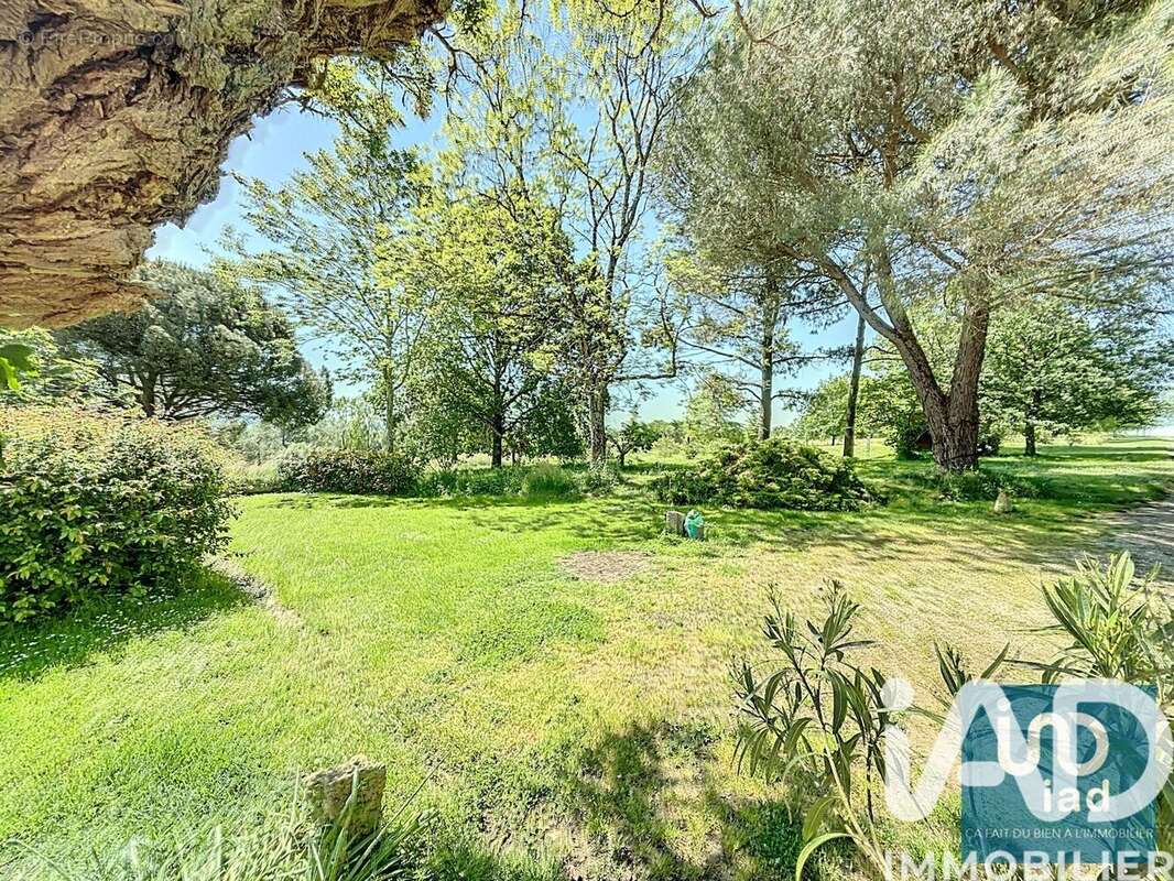 Maison 447 m² à Plieux  - photo 4