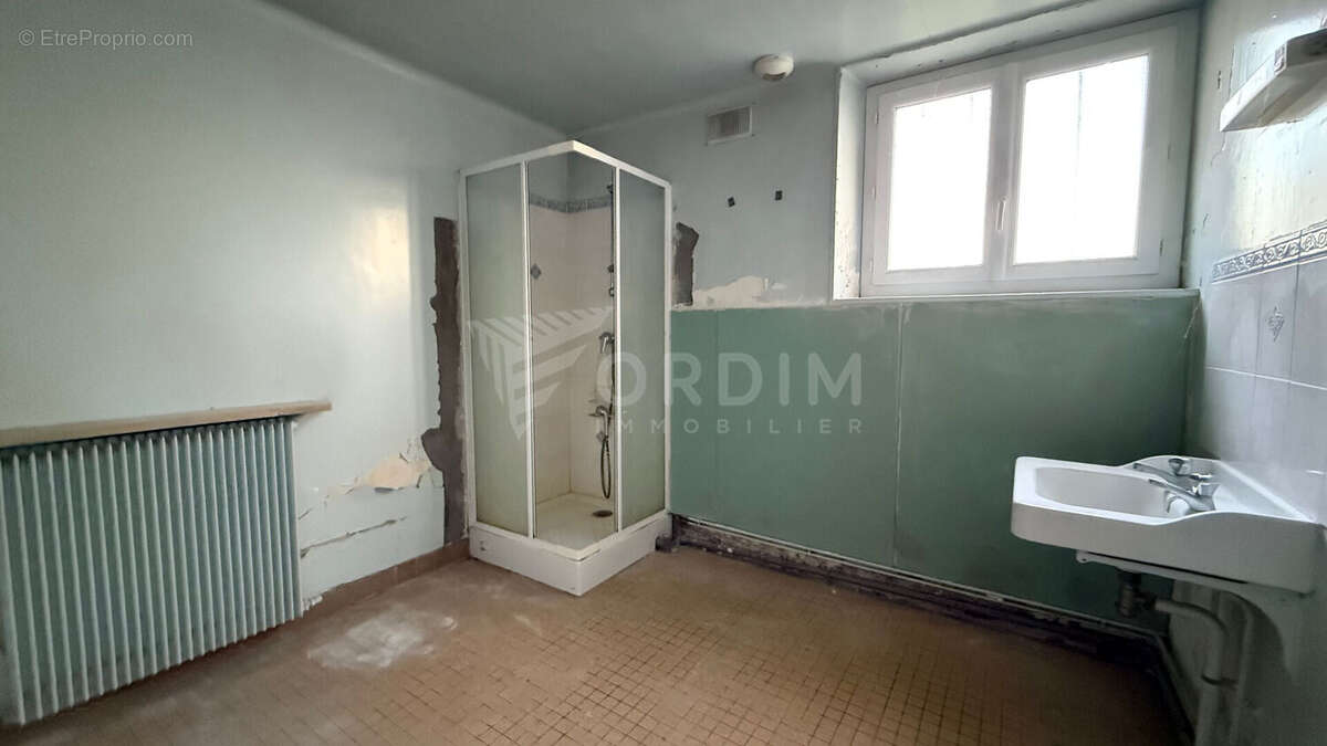 Maison à NEUVY-SUR-LOIRE