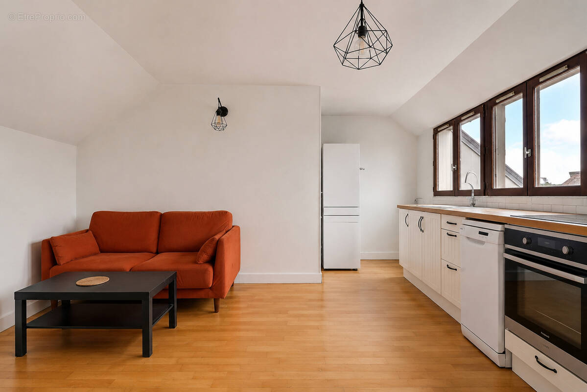 Appartement à COLOMBES