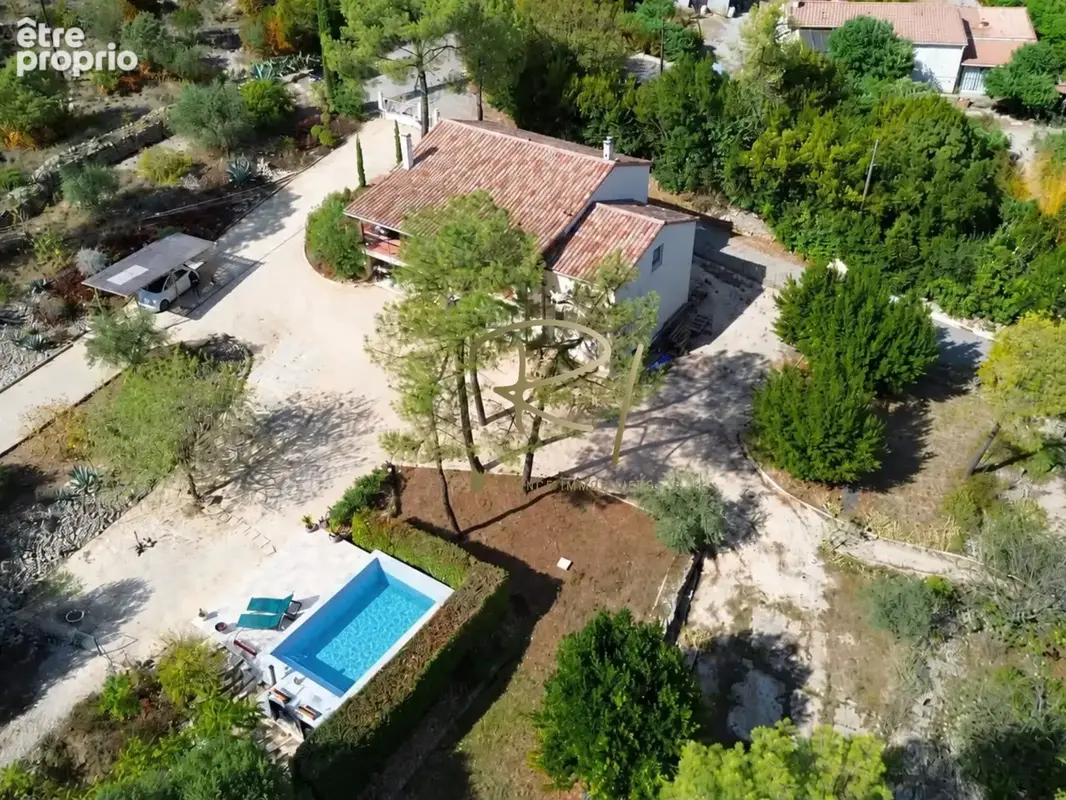 A vendre - maison recente avec vue et piscine- sud ardeche - photo 11
