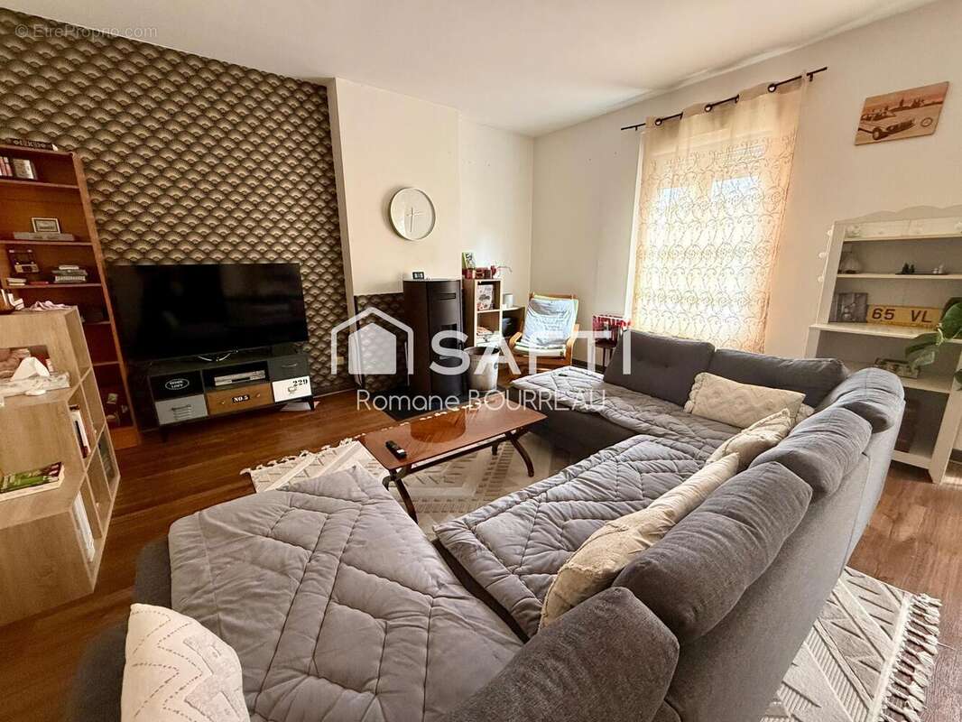 Photo 4 - Maison à SAINT-ETIENNE-DE-CHIGNY