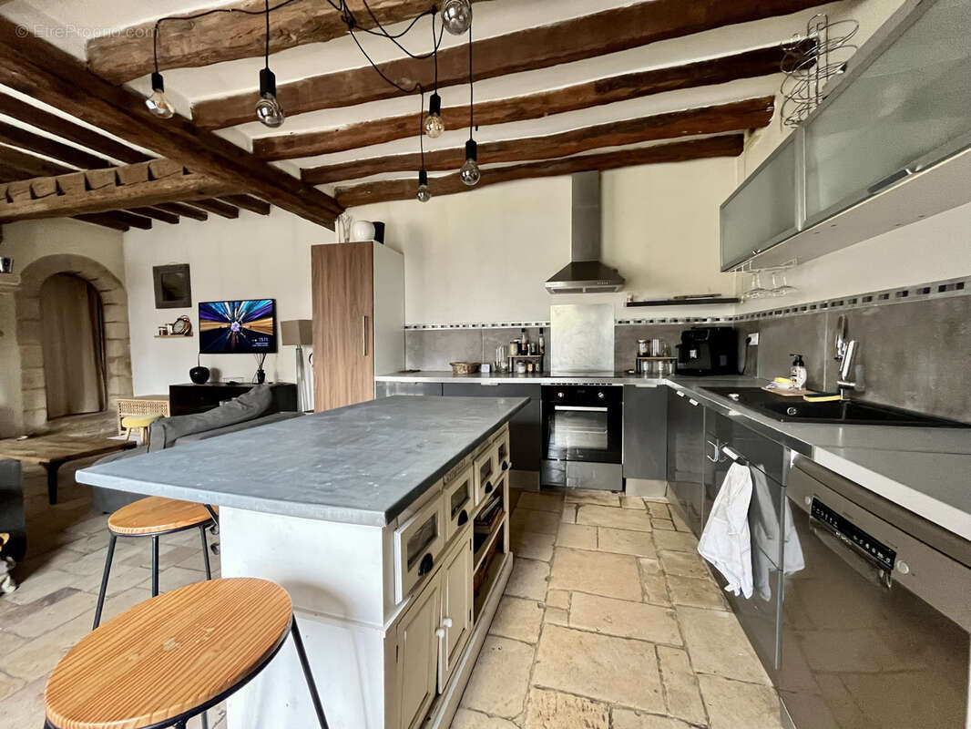 Maison à BAZAINVILLE