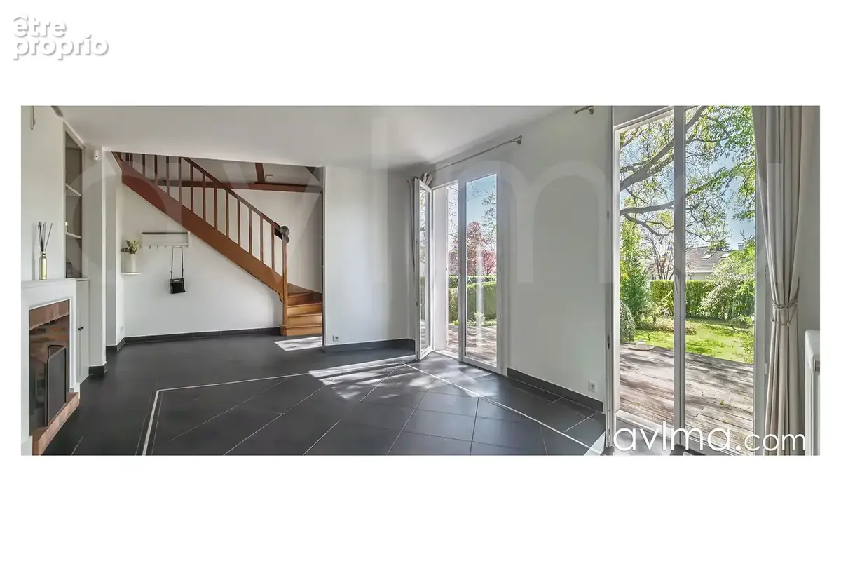 Belle maison familiale édifiée sur un sous-sol total à deux pas des commodités - photo 7
