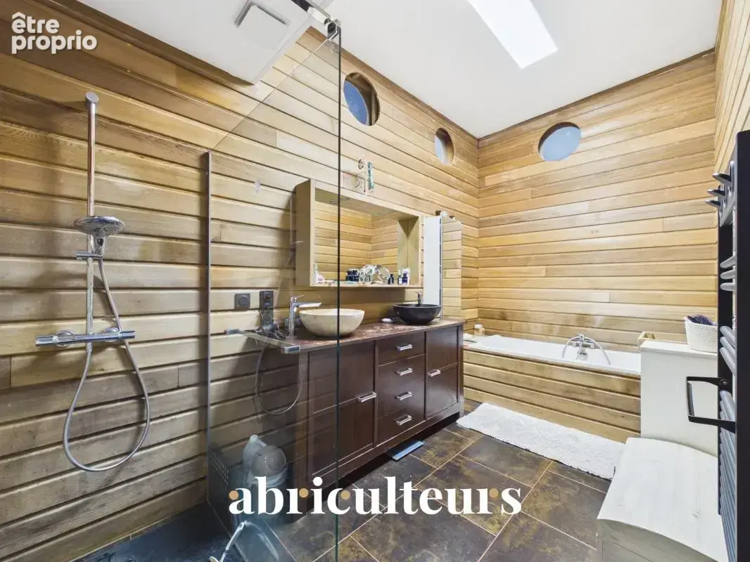 Belle maison contemporaine de 120 m² dans la verdure en vente à Les Touches (44390) - photo 8