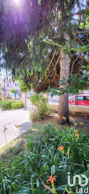 Photo 3 - Maison à VELIZY-VILLACOUBLAY