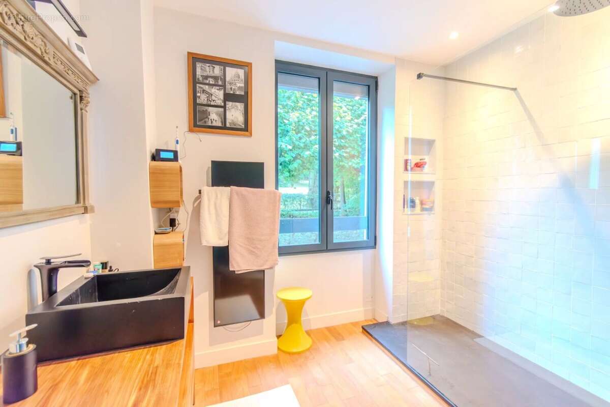 Maison à MONTMORENCY