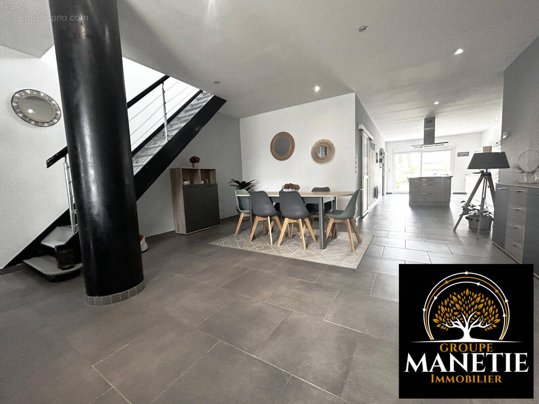 Maison à IZEL-LES-EQUERCHIN