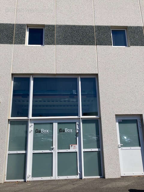 Local commercial carqueiranne - photo 4