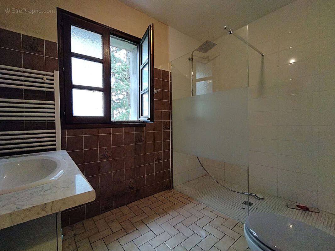 Maison à SAINTE-FLORENCE