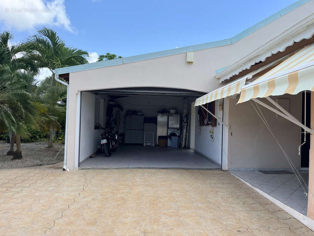 Maison à LE GOSIER