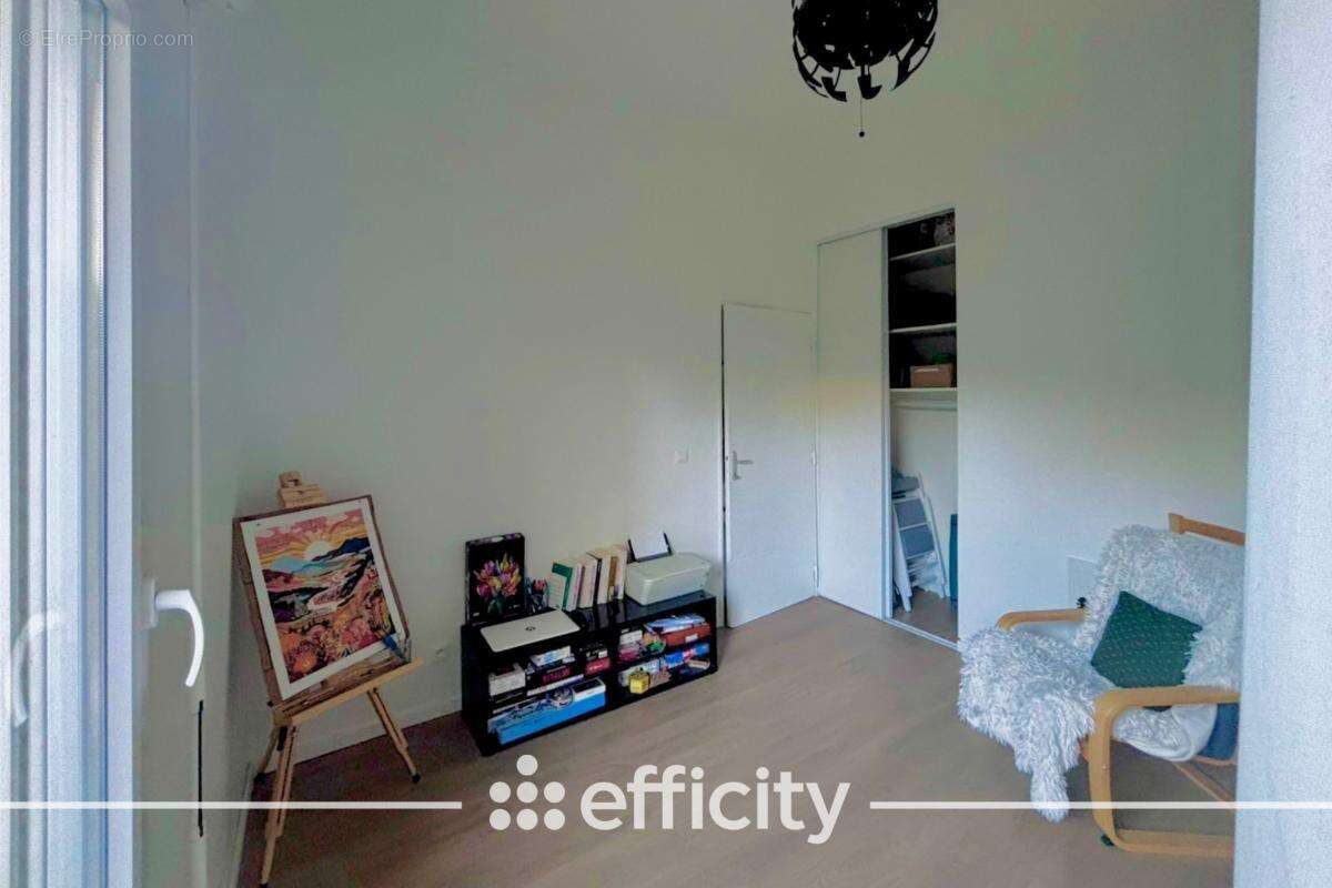 Appartement à DAGNEUX