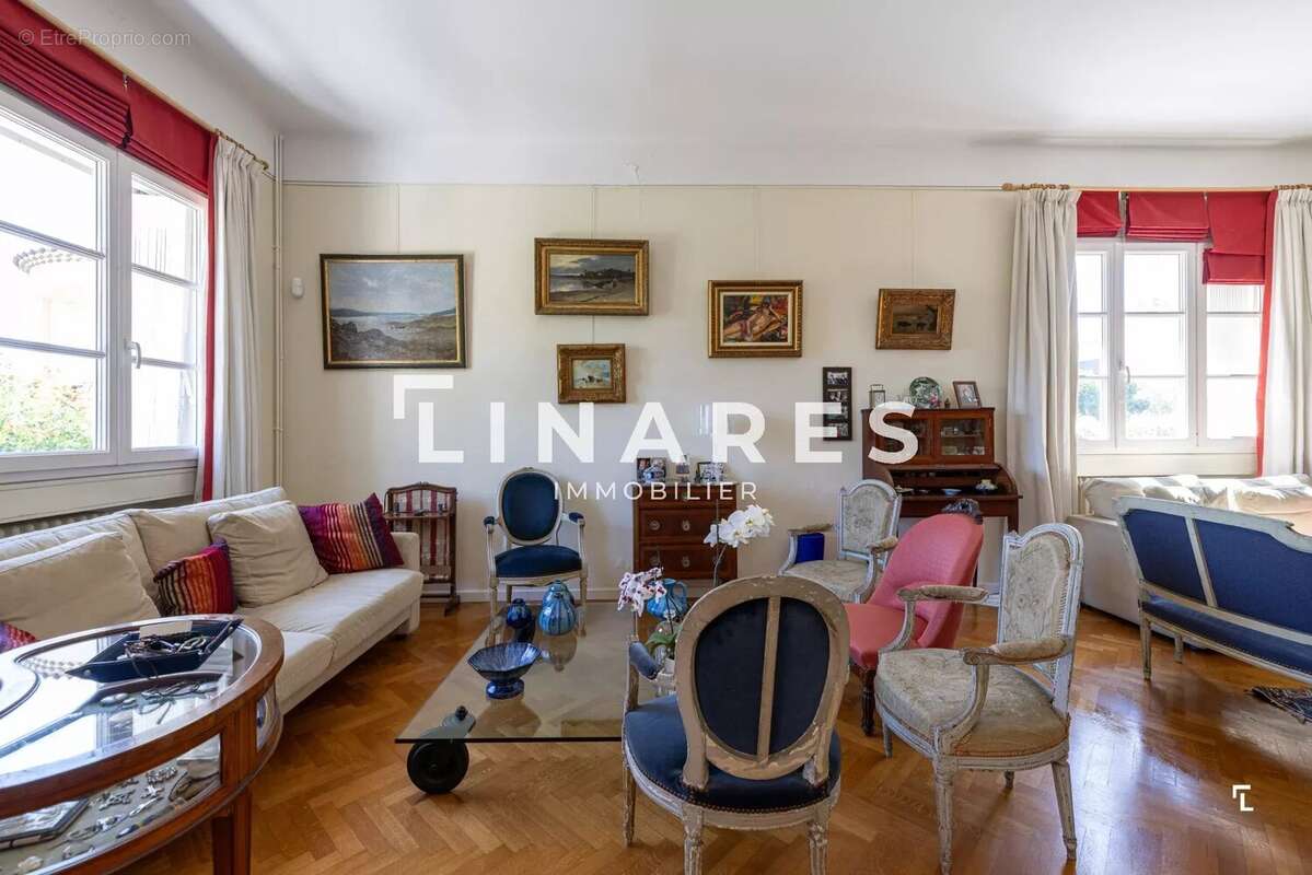 Maison à MARSEILLE-8E