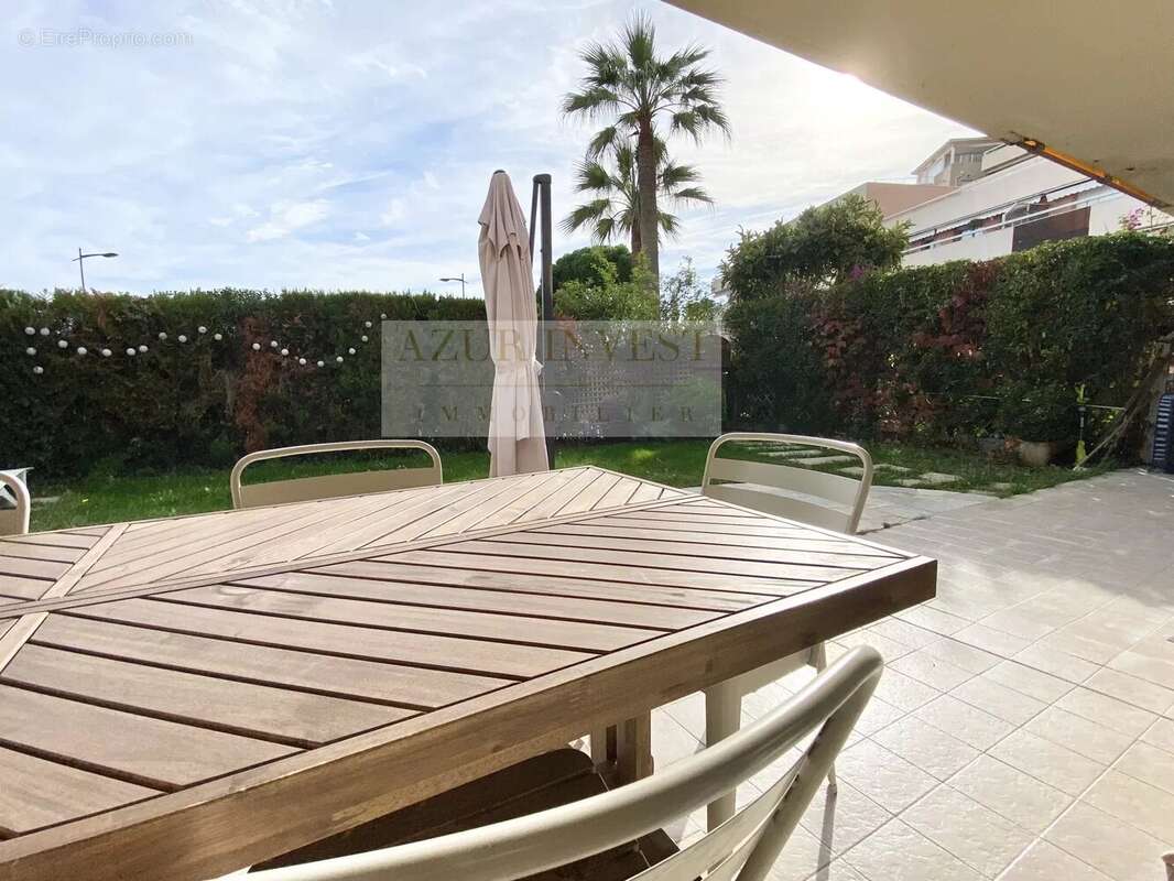 Appartement à ROQUEBRUNE-CAP-MARTIN