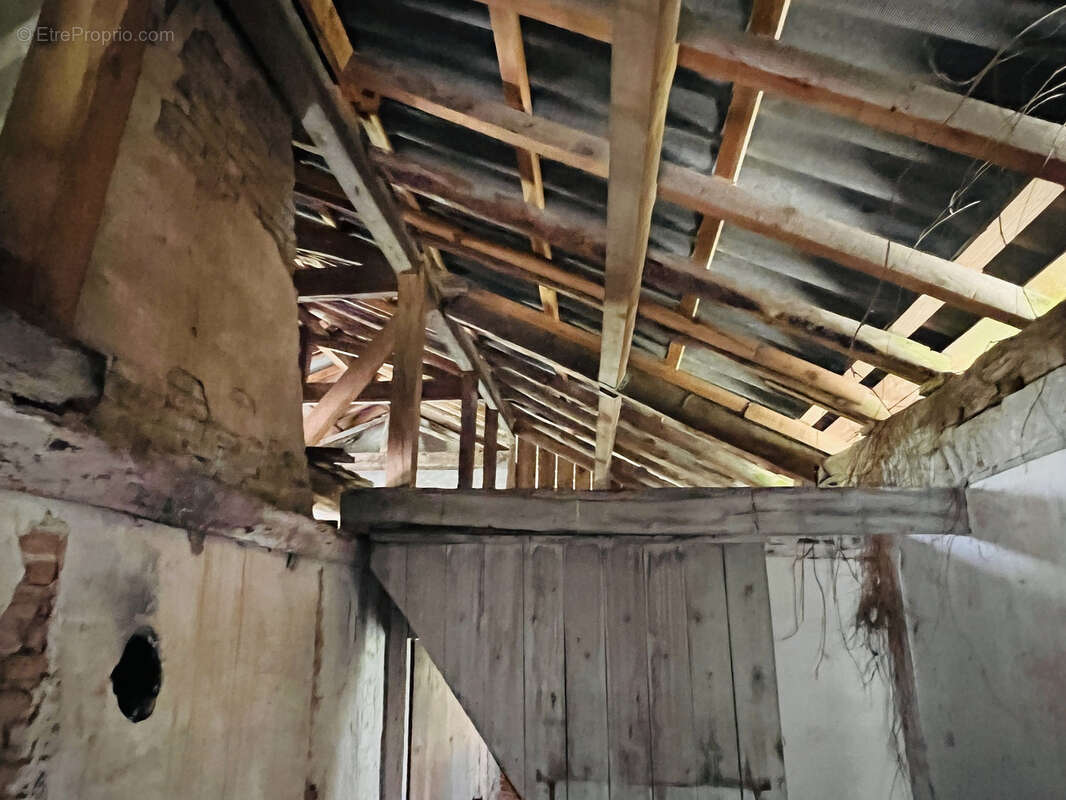 Maison à ONESSE-ET-LAHARIE