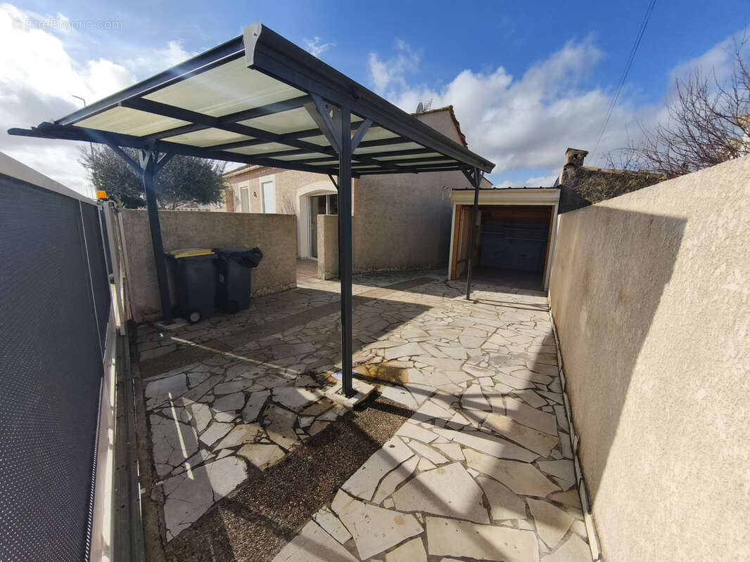 Maison à LIGNAN-SUR-ORB