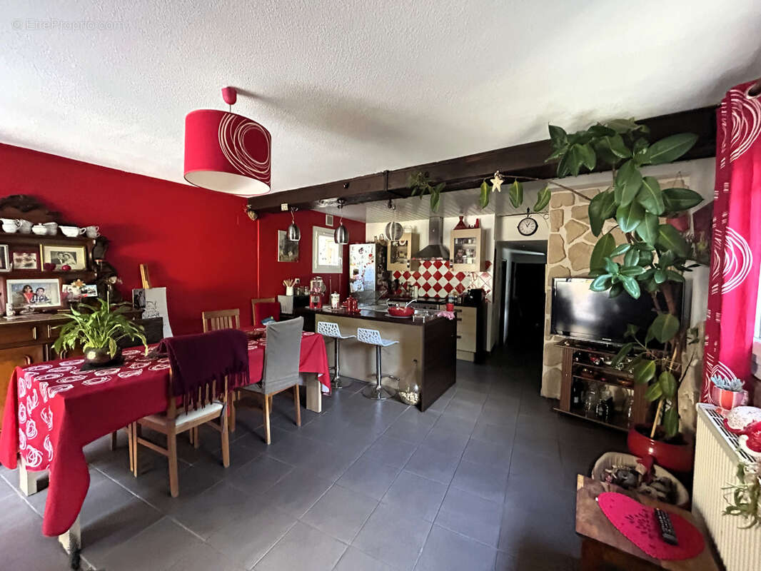 Appartement à ARLES-SUR-TECH