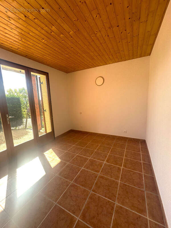 Appartement à TARGASSONNE