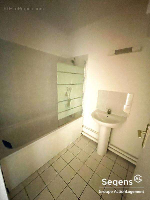 Appartement à SURESNES