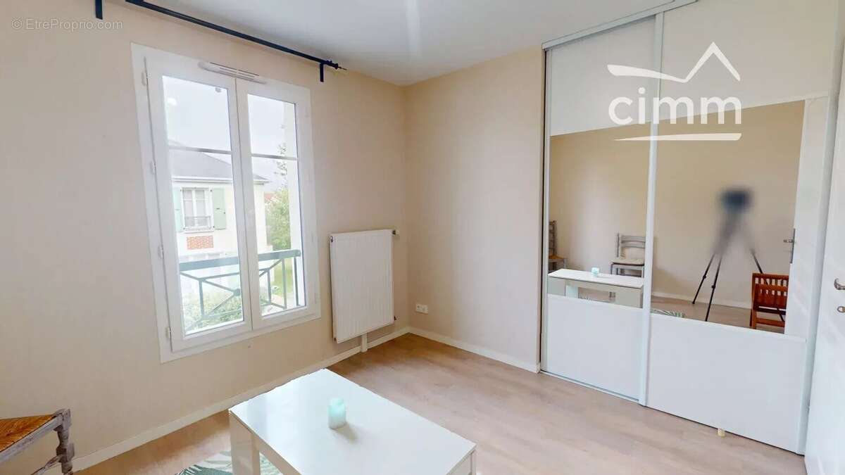 Maison à SAINT-CYR-EN-VAL