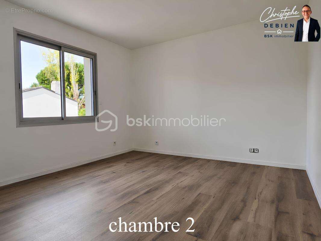 Pavillon familial d’exception à la blordière – 4 chambres dont 2 suites parentales – volumes généreux & grand terrain - photo 10