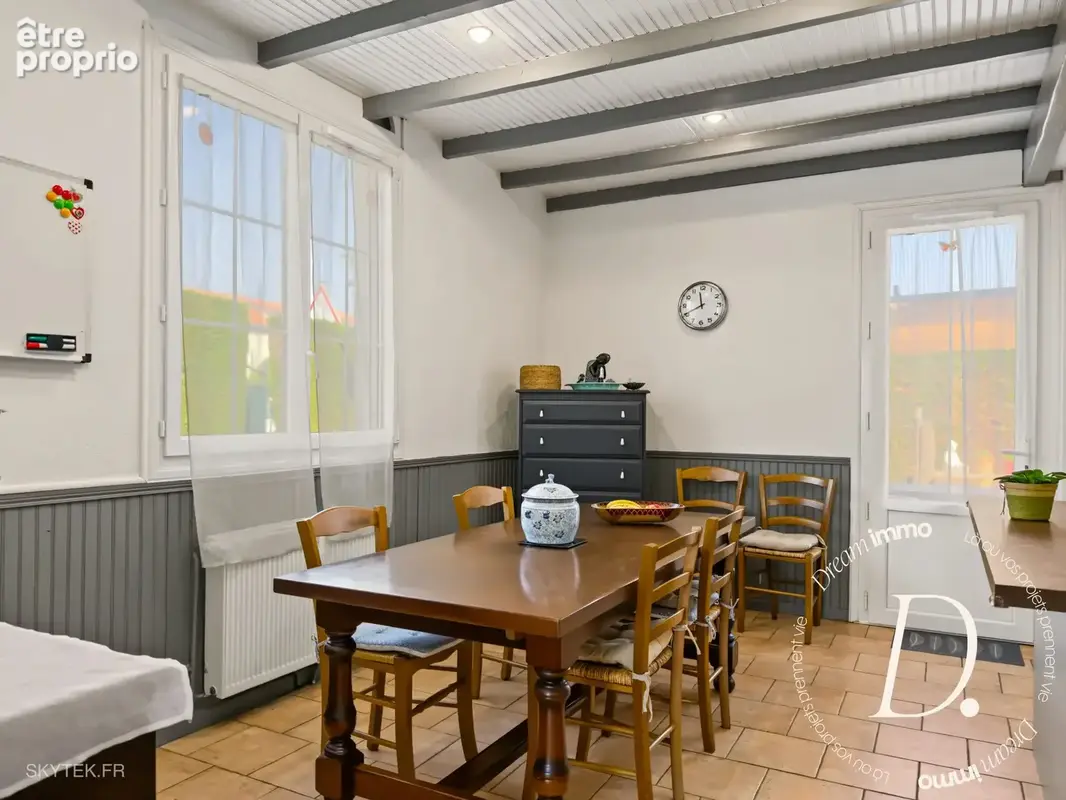 Maison 10 pièces 245 m² à vendre à Villecomtal-Sur-Arros (32730) - photo 4
