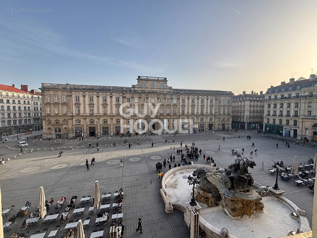 Appartement à LYON-1E