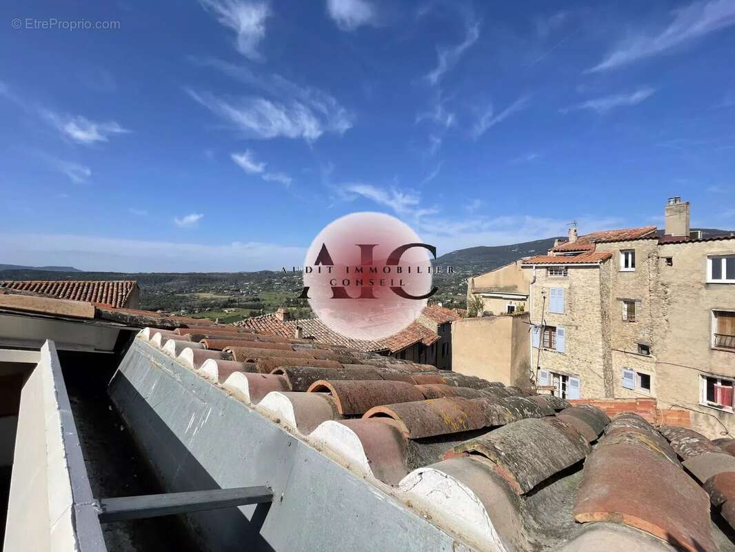 Appartement à FAYENCE