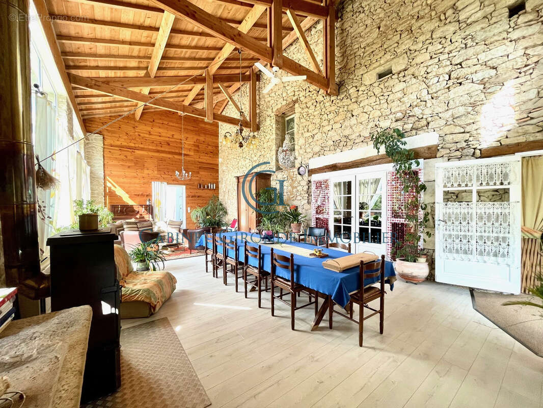 Maison à LA REOLE