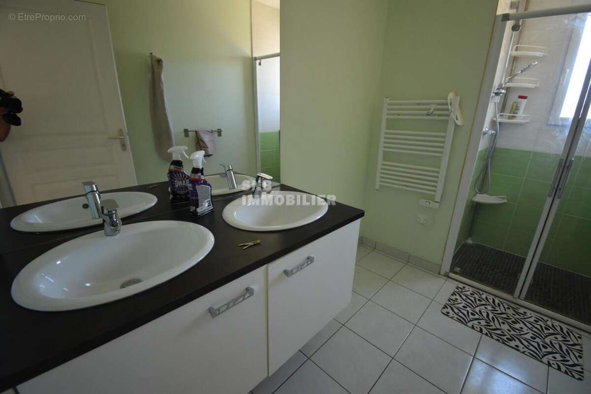 Angouleme ma campagne plain pied 3 chambres garage - photo 4