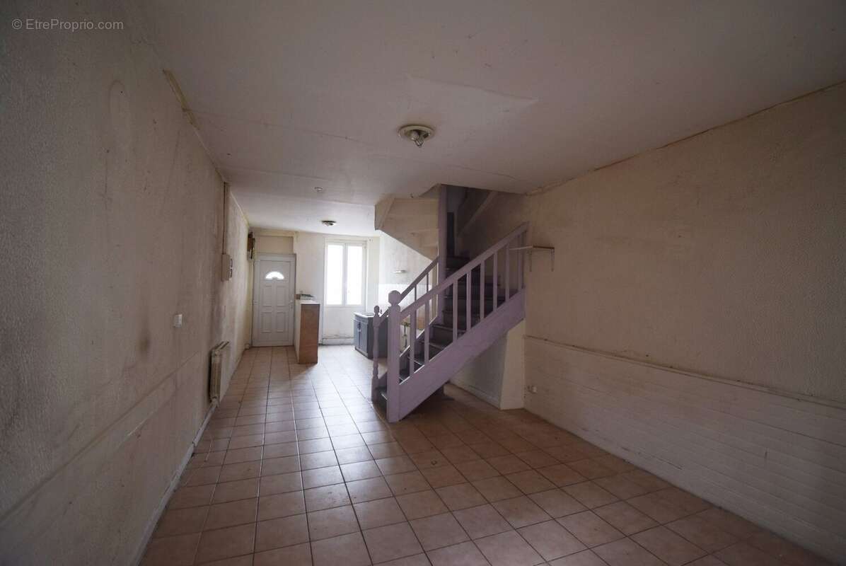 A vendre maison de 4 pièces à Cusset, proche Vichy. - photo 3