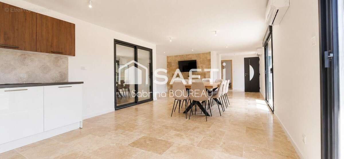 Maison 163 m² à Cherveux  - photo 2