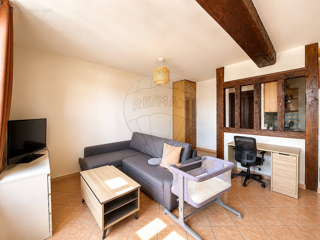 Appartement à SURVILLIERS