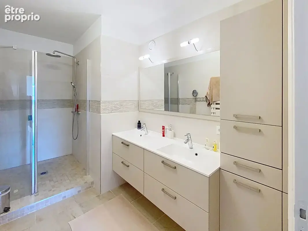 APPARTEMENT D EXCEPTION  DUPLEX 5 /6 pièces  avec terrasse privative de 27m² et jardin privatif - photo 3
