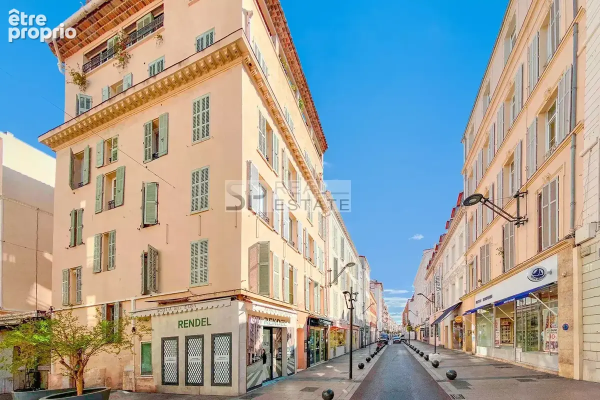 Cannes banane - rue d'antibes - 4 pieces - photo 2