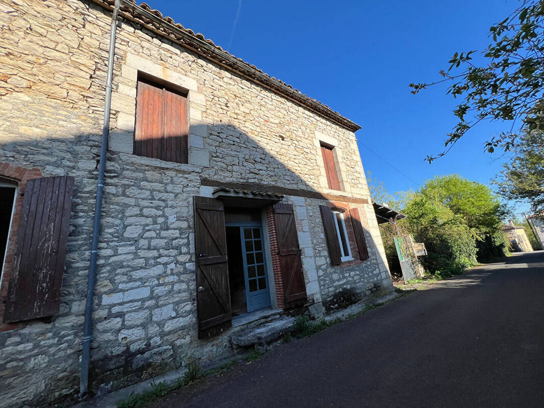 Maison à CAUSSADE