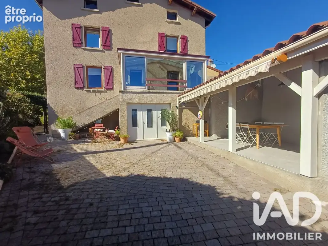 Photo 1 - Maison à SAINT-MARTIN-LA-PLAINE