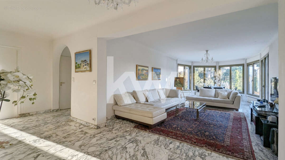 Maison 204 m² à Montmorency  - photo 9