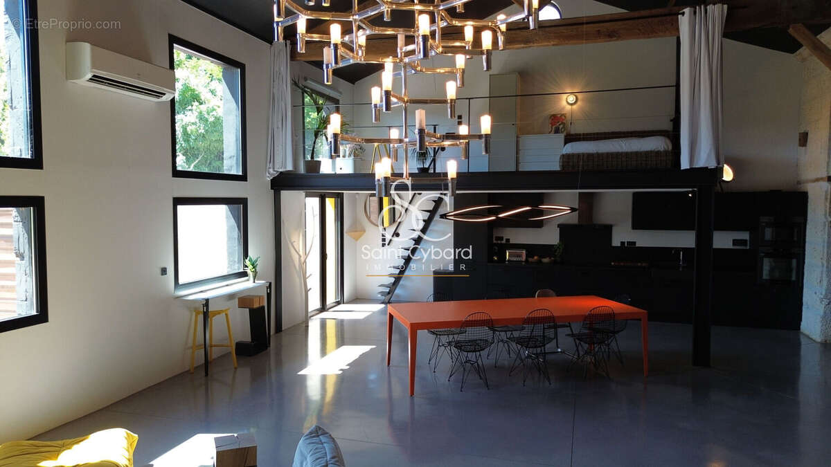 Loft rénové - Plateau Angoulême avec piscine - photo 3