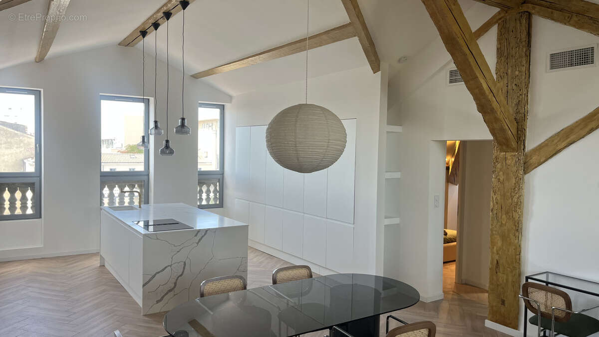 Appartement à NIMES