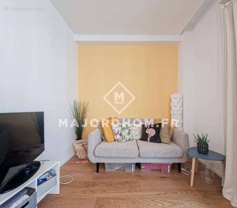 Appartement à MARSEILLE-7E