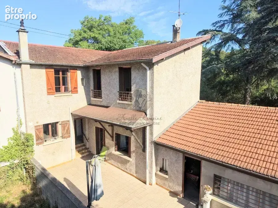 Rare à Saint-Genis-Laval   Maison d'une surface de 200m2 sur 810m2 de terrain - photo 3