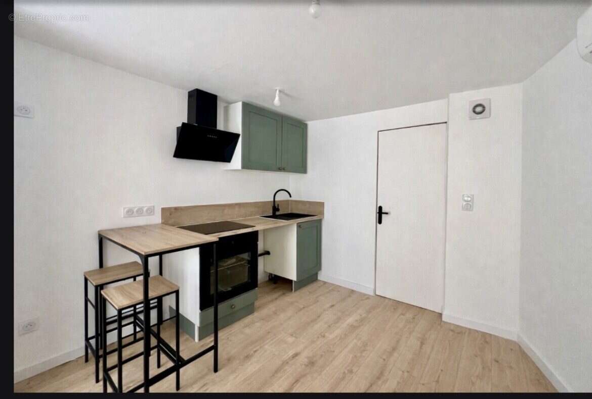 Appartement à THEZAN-LES-BEZIERS