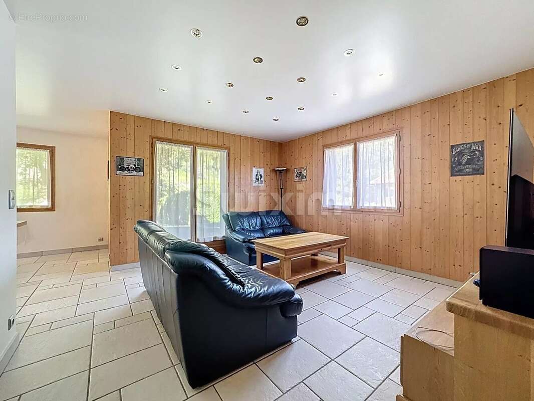 Maison à SALLANCHES